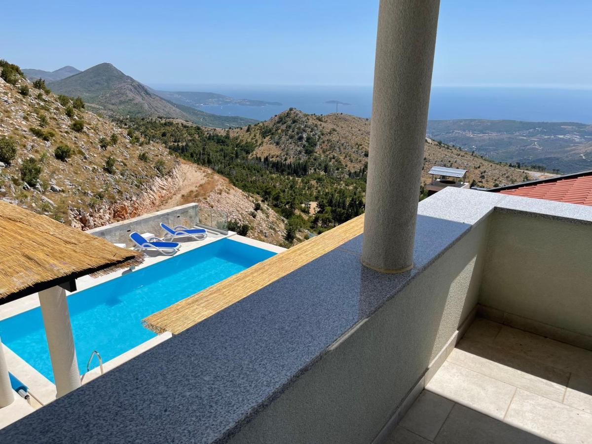 Bellavista Villa Ivanica Exterior photo