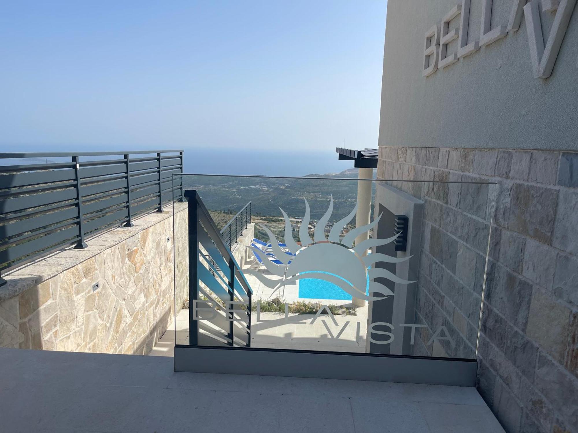 Bellavista Villa Ivanica Exterior photo
